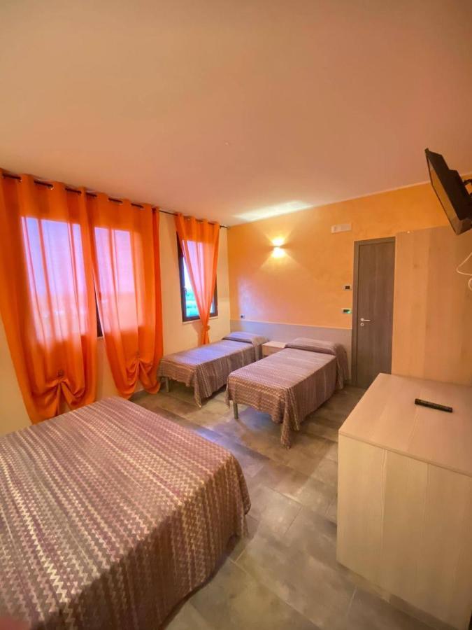 Agriturismo - B&B "La Funicolare" Francavilla Marittima Екстериор снимка
