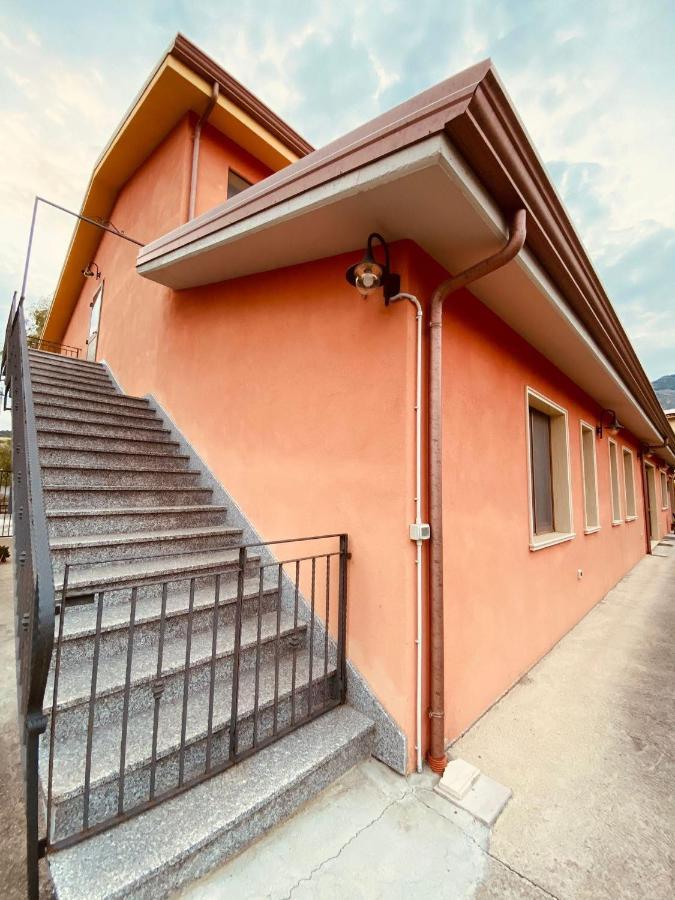 Agriturismo - B&B "La Funicolare" Francavilla Marittima Екстериор снимка