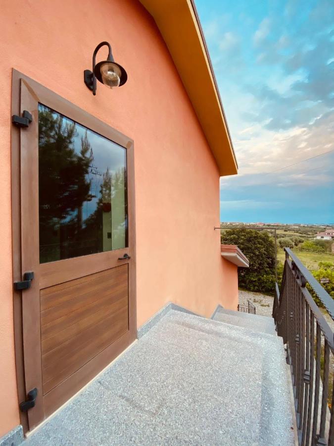 Agriturismo - B&B "La Funicolare" Francavilla Marittima Екстериор снимка