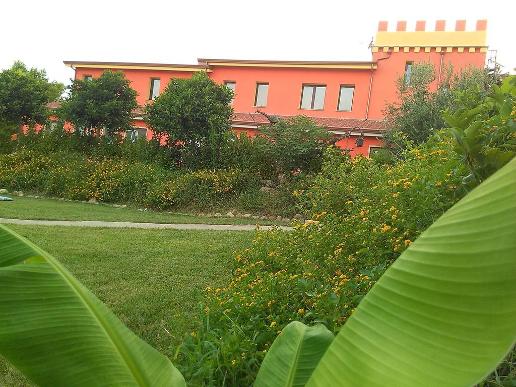 Agriturismo - B&B "La Funicolare" Francavilla Marittima Екстериор снимка